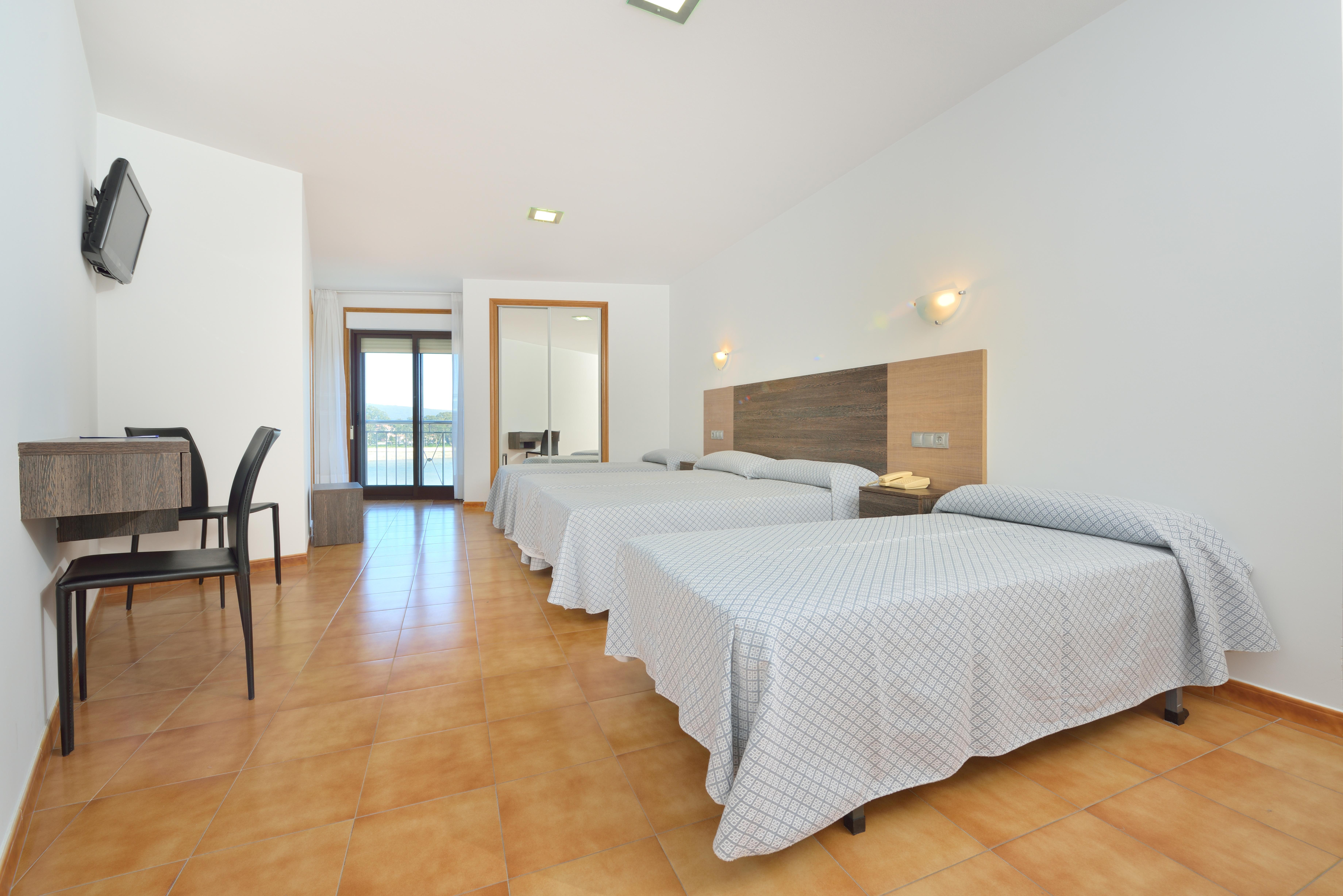 Hotel Montemar *** Superior O Grove Bagian luar foto